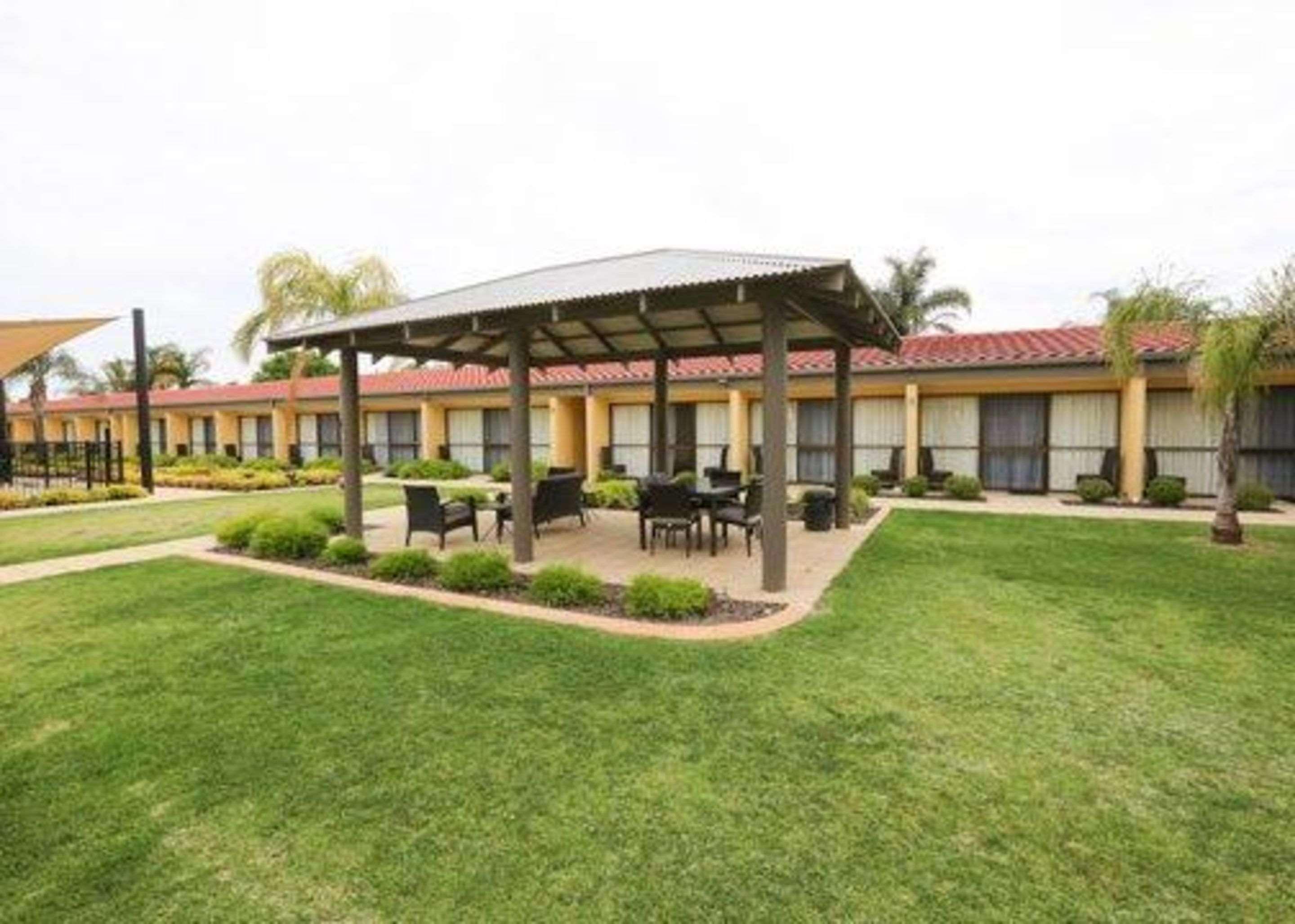Comfort Inn Deakin Palms Mildura Dış mekan fotoğraf