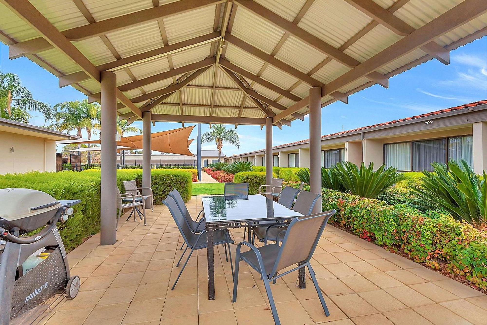 Comfort Inn Deakin Palms Mildura Dış mekan fotoğraf